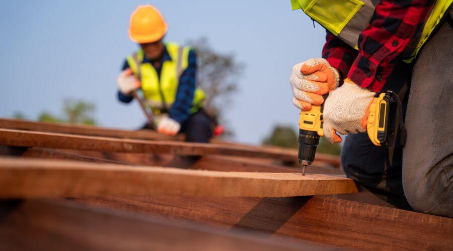 Expert tile roof repair services in El Nido, CA